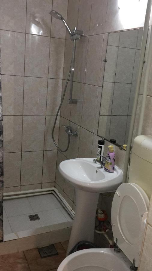 Garsoniera Centru Apartment Galaţi Exterior foto